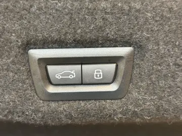 BMW 550xe lim ACC 360  H K KZU Memory HUD DrAss.Prof