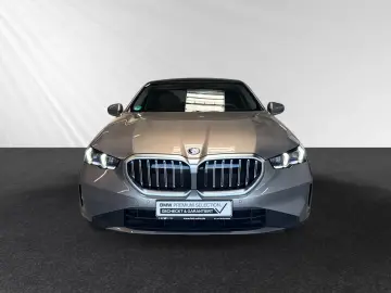 BMW 550e xDrive Inkl. € 1.190 Zubehörbonus Panorama