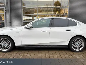 BMW 550e A xDrive Lim Navi 360  ACC HUD H&K adLED