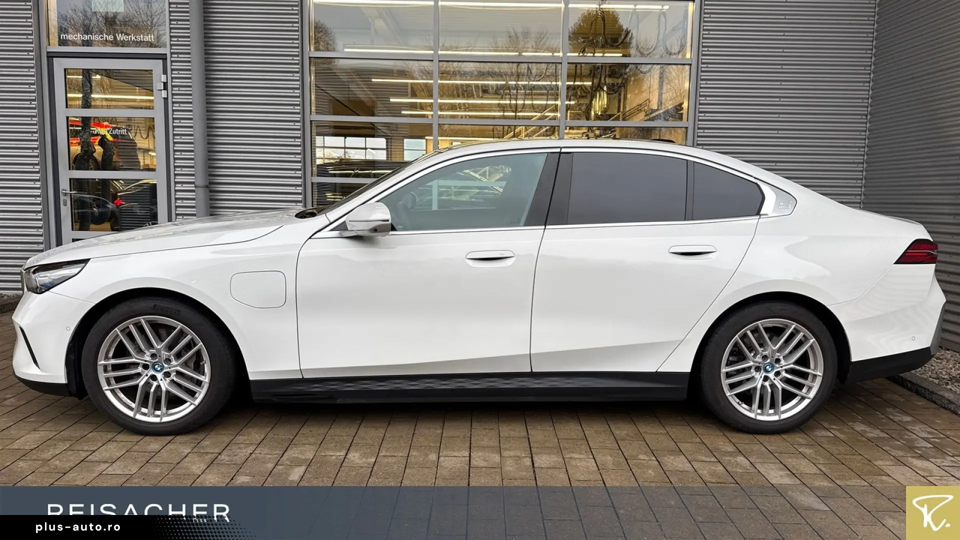 BMW 550e A xDrive Lim Navi 360  ACC HUD H&K adLED