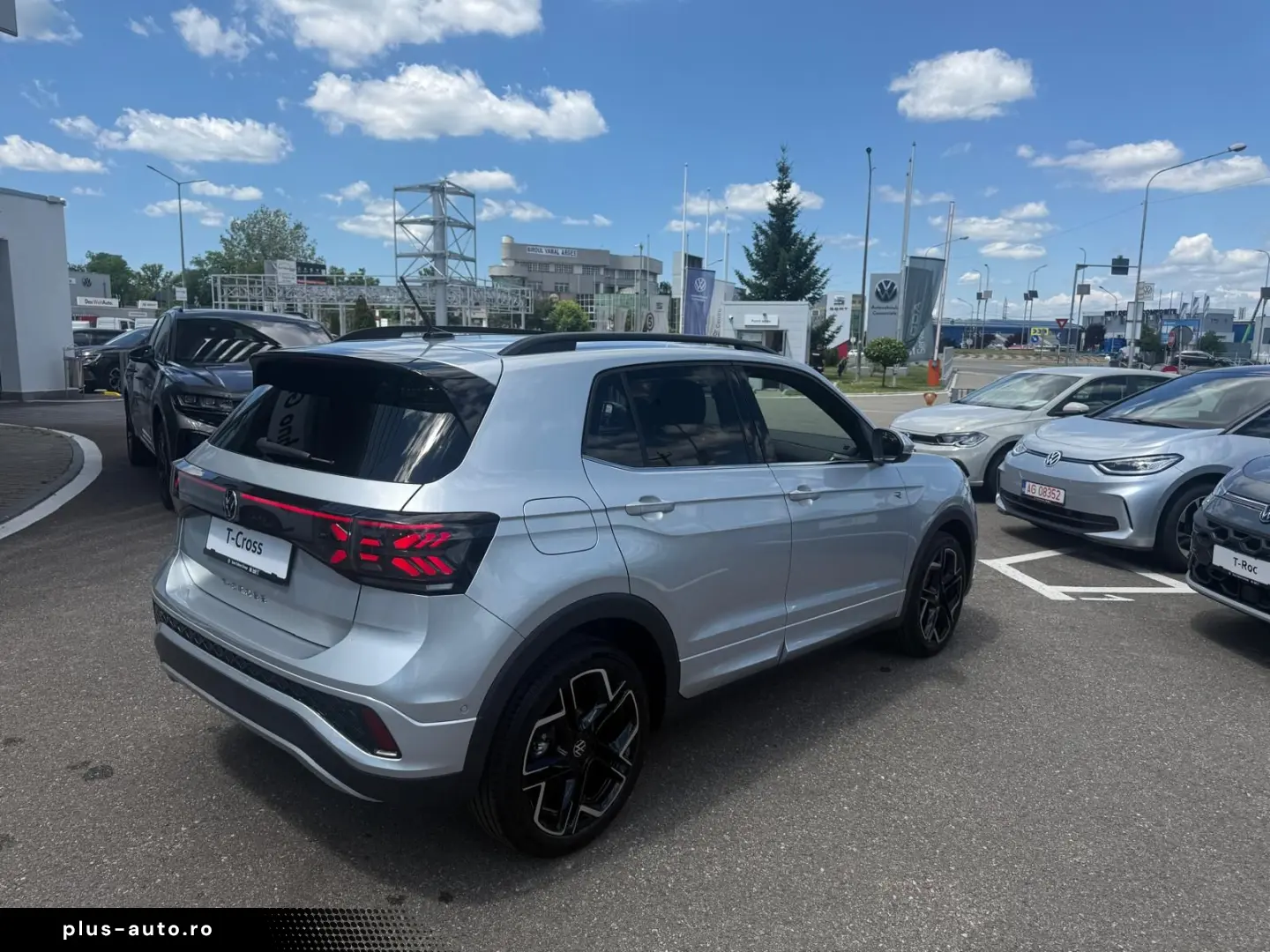 VOLKSWAGEN T-Cross 2026 — imagine 9