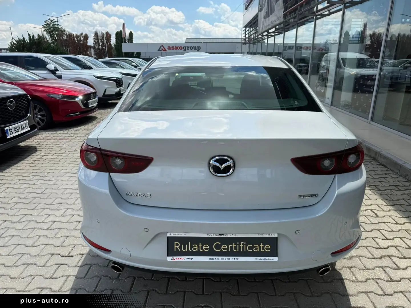 MAZDA 3 2023 — imagine 7