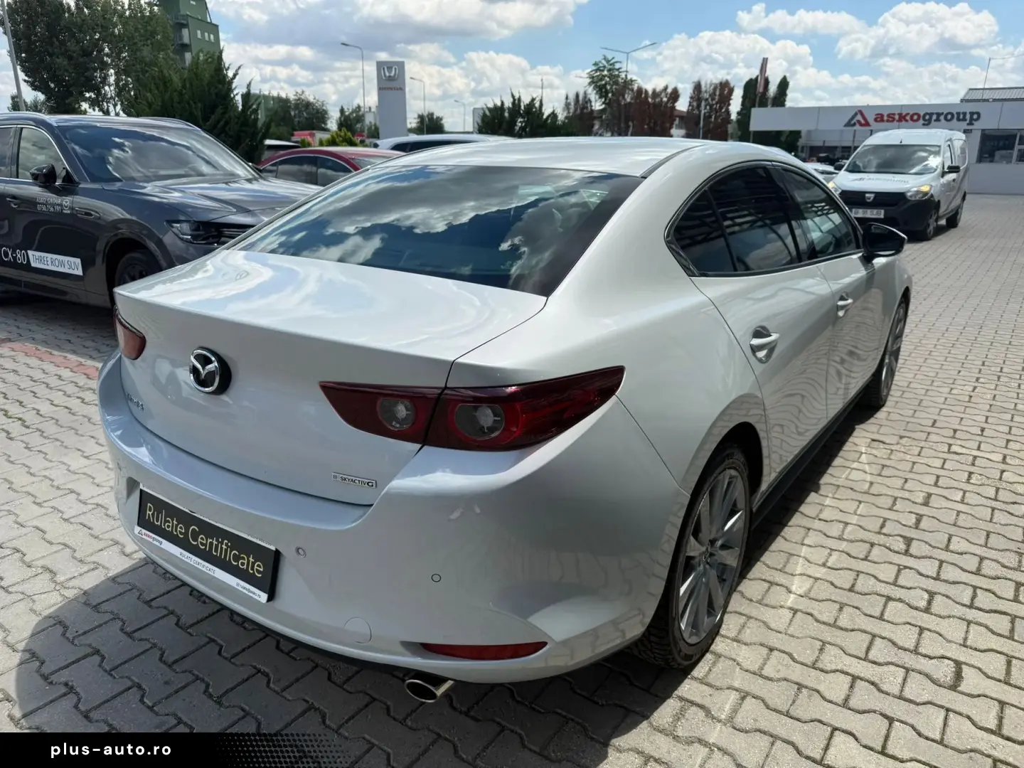 MAZDA 3 2023 — imagine 8