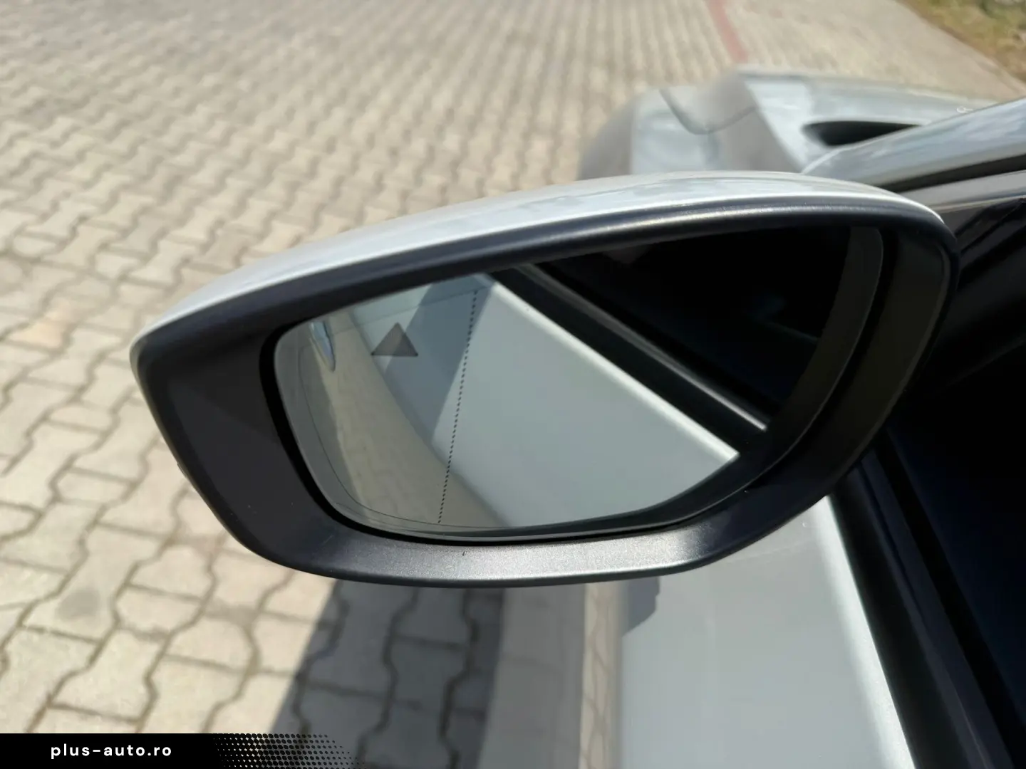 MAZDA 3 2023 — imagine 22