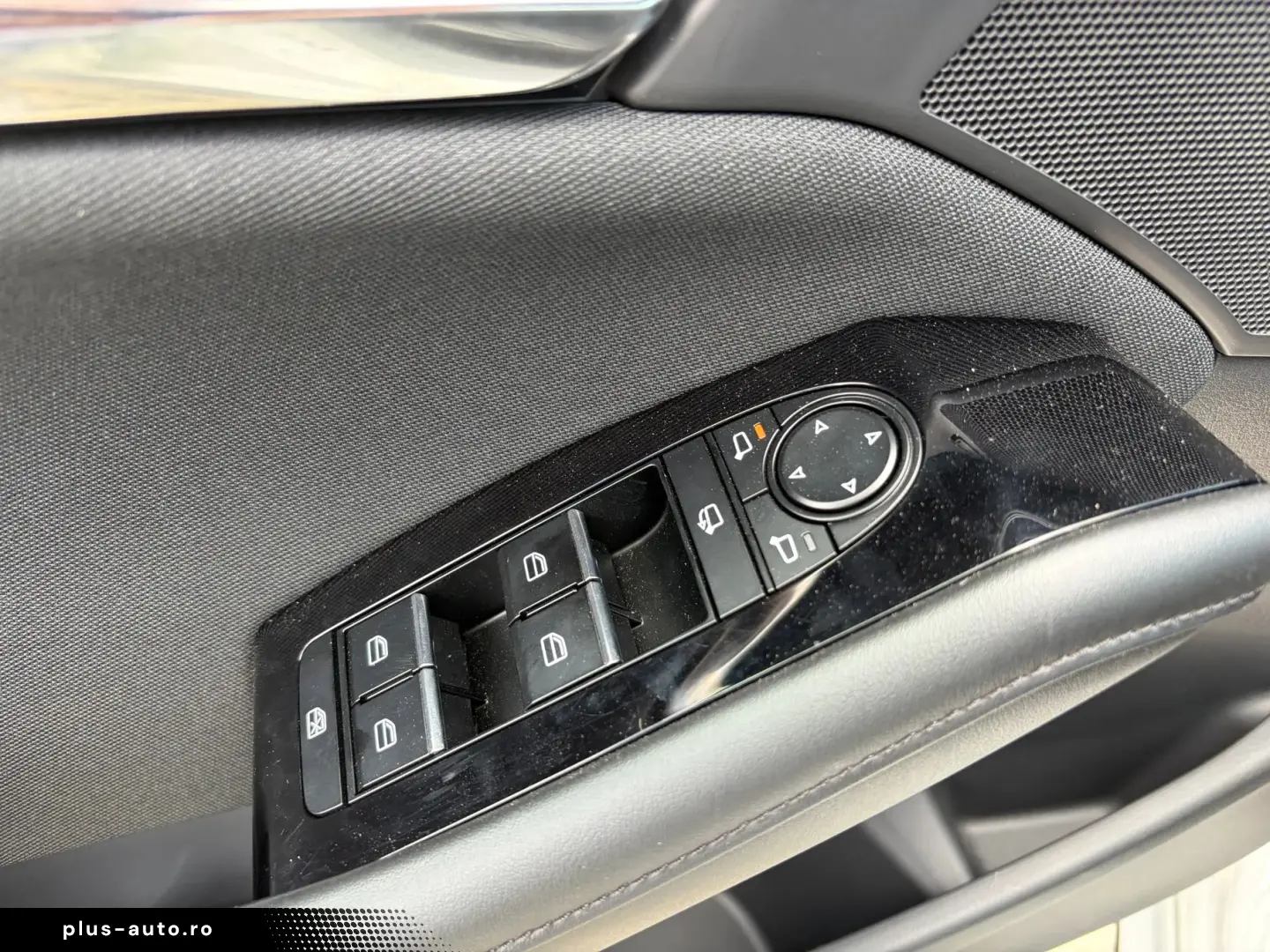 MAZDA 3 2.0 Skyactiv-X 186 CP Center-Line   Car No 105