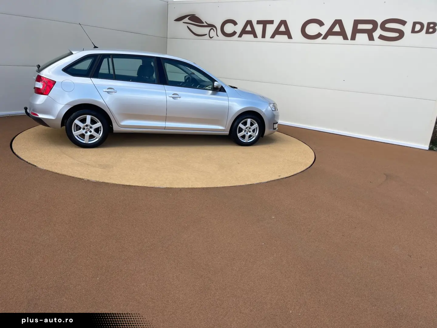 Skoda Rapid 1.4TDI  90CP  Climatronic  Comenzi volan  Pilot