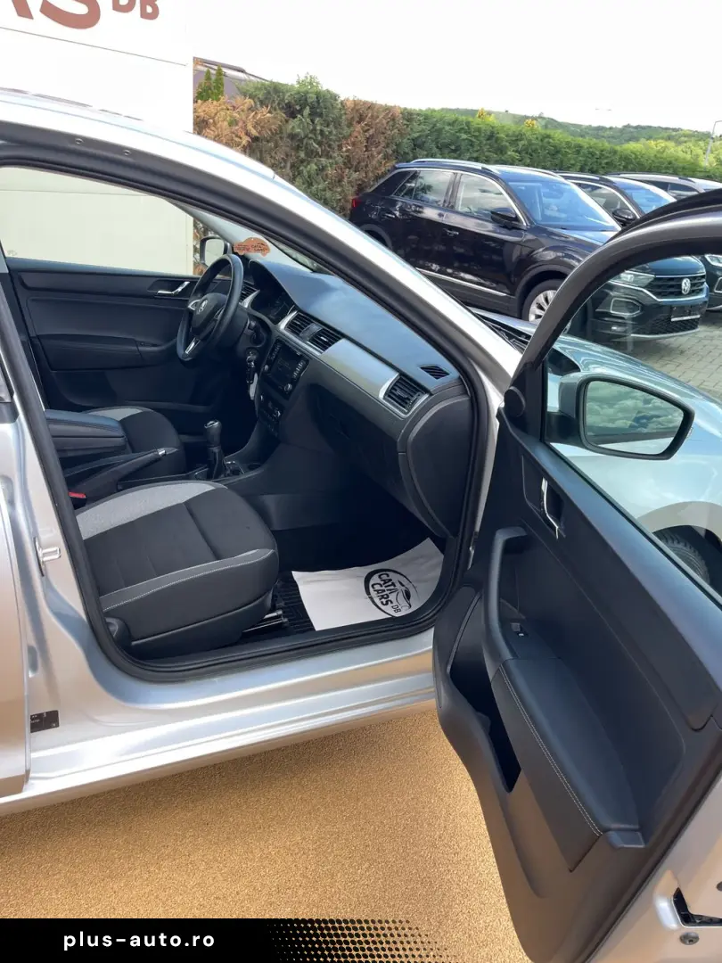 Skoda Rapid 1.4TDI  90CP  Climatronic  Comenzi volan  Pilot