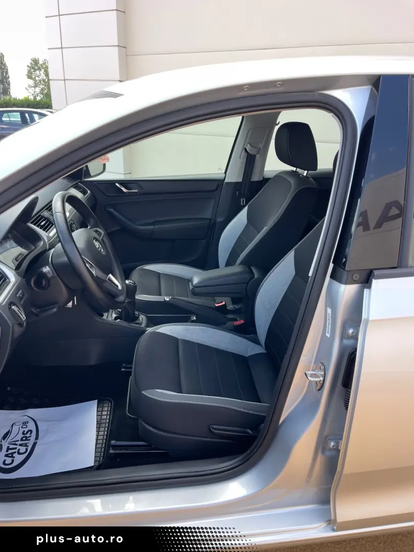 Skoda Rapid 1.4TDI  90CP  Climatronic  Comenzi volan  Pilot