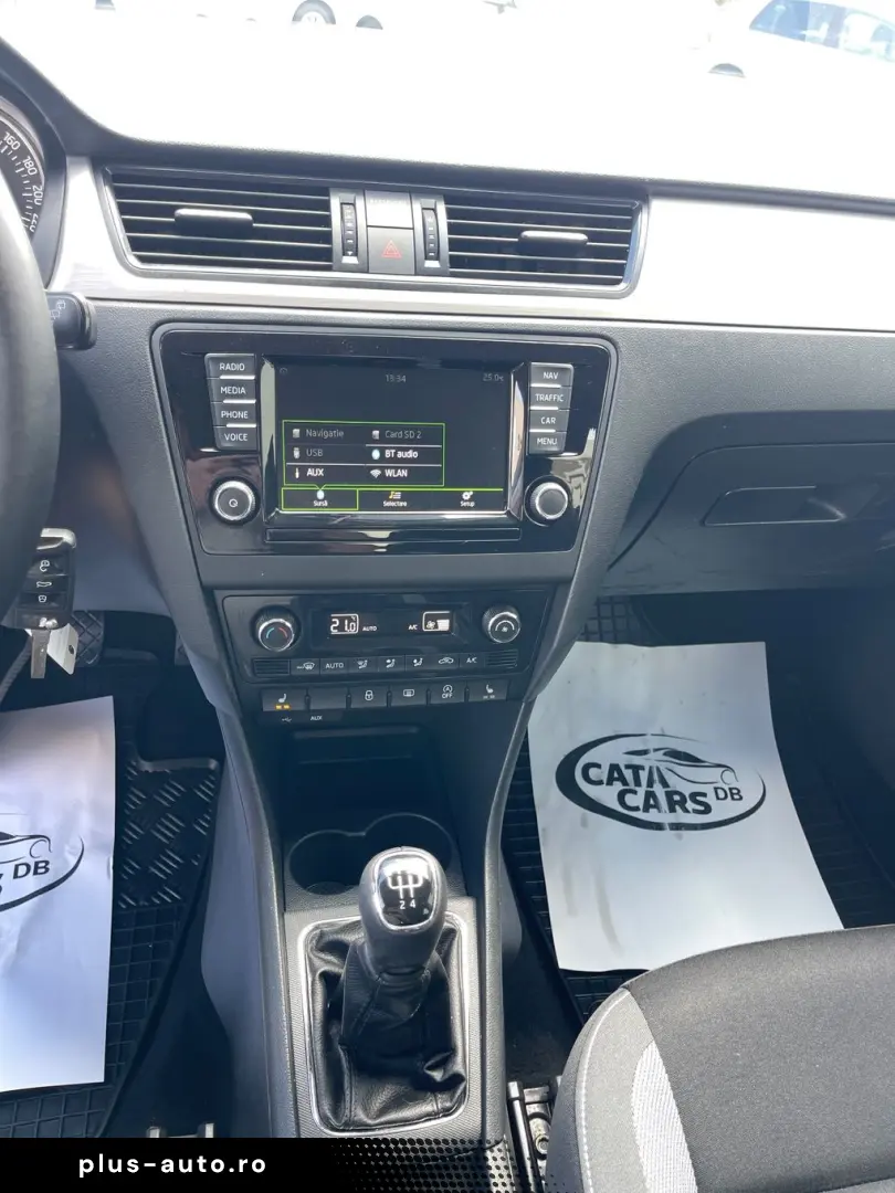 Skoda Rapid 1.4TDI  90CP  Climatronic  Comenzi volan  Pilot
