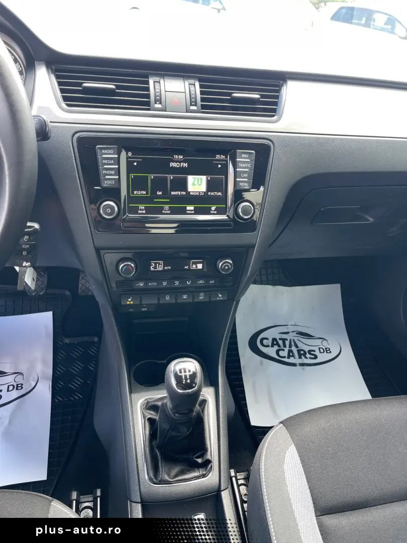 Skoda Rapid 1.4TDI  90CP  Climatronic  Comenzi volan  Pilot