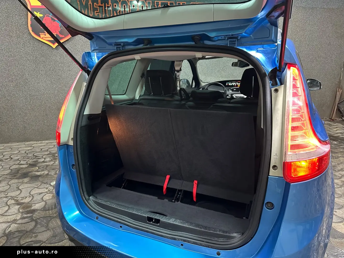 Renault Scenic “Model Bose” 7 Locuri