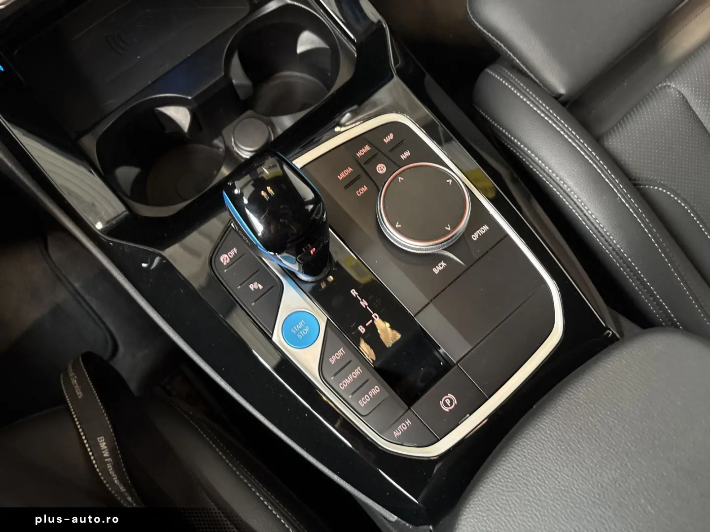 BMW iX3 2023 — imagine 12