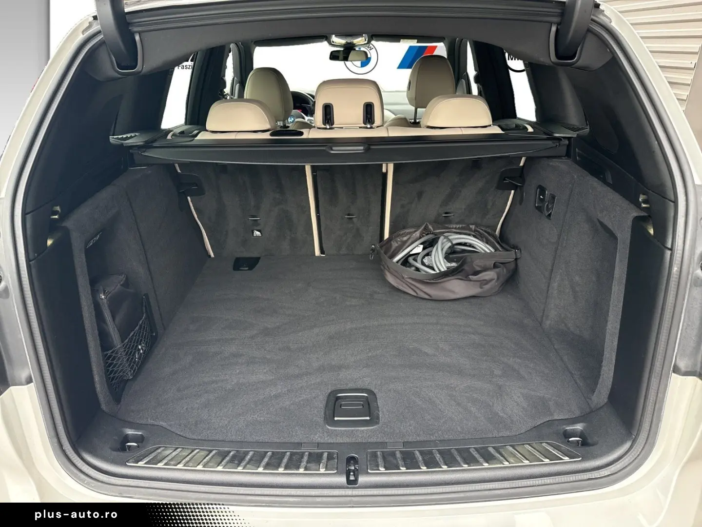 BMW iX3 SHZ LED Head-Up