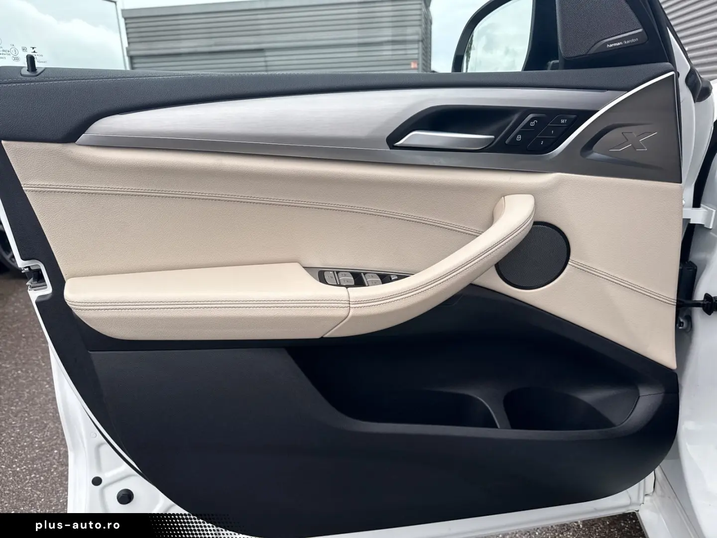 BMW iX3 SHZ LED Head-Up