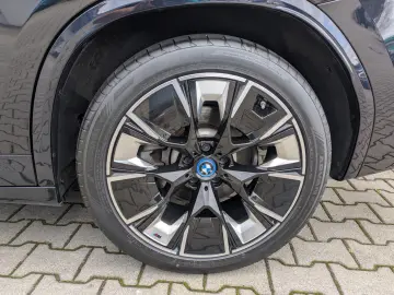 BMW iX3 M SPORT SHZ HK HUD