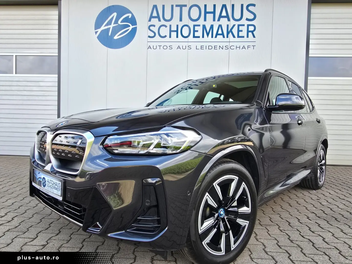 BMW iX3 Inspiring AHK Pano ad.LED LCProf.RFK SOH 98%