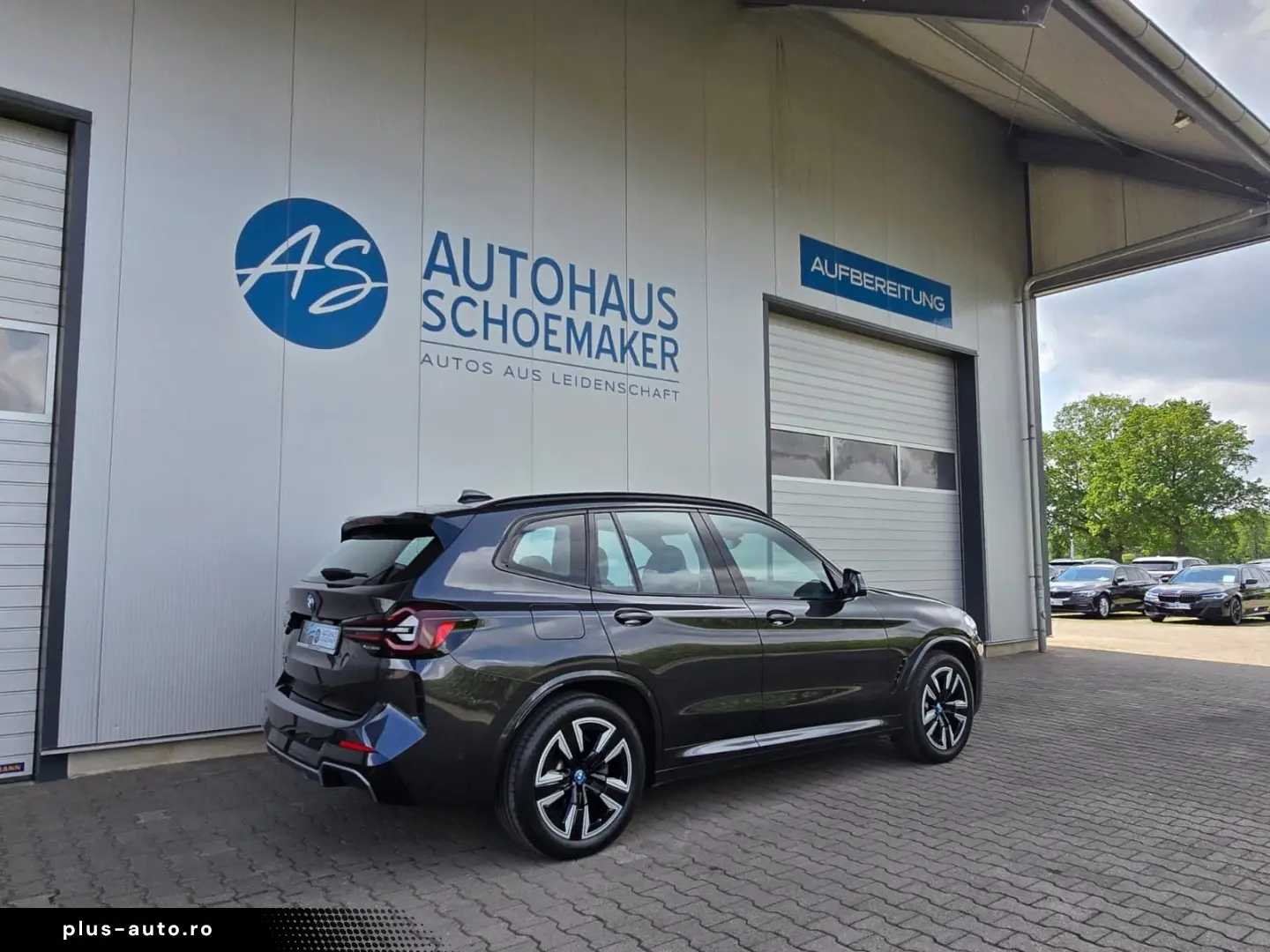 BMW iX3 Inspiring AHK Pano ad.LED LCProf.RFK SOH 98%