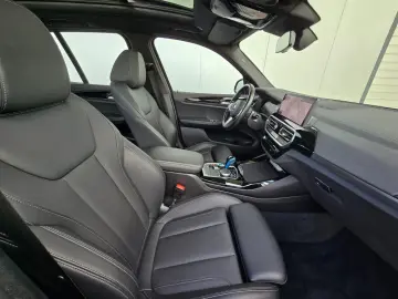 BMW iX3 Inspiring AHK Pano ad.LED LCProf.RFK SOH 98%