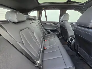 BMW iX3 Inspiring AHK Pano ad.LED LCProf.RFK SOH 98%