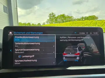 BMW iX3 Inspiring AHK Pano ad.LED LCProf.RFK SOH 98%