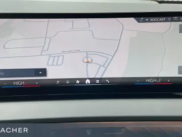 BMW X3 20 xDrive AHK DrAss KomfZug RFK adLed
