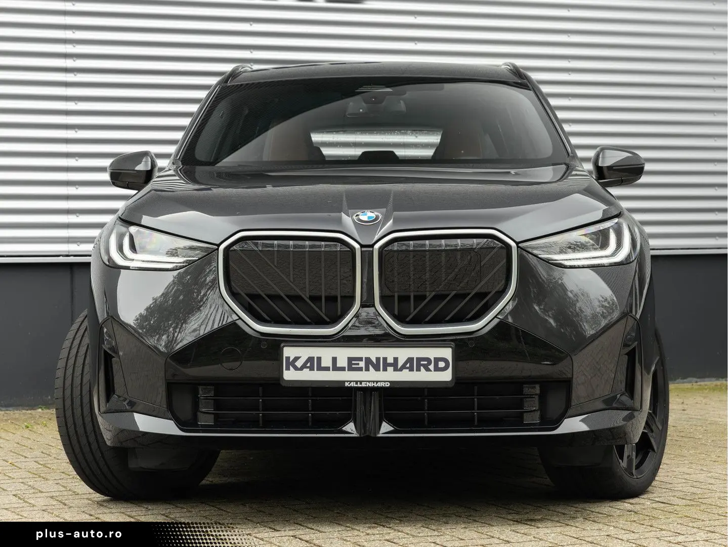 BMW X3 30e xDrive M-Sport - Individual Leder - AHK -