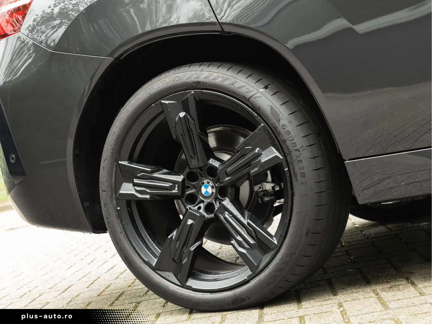 BMW X3 30e xDrive M-Sport - Individual Leder - AHK -
