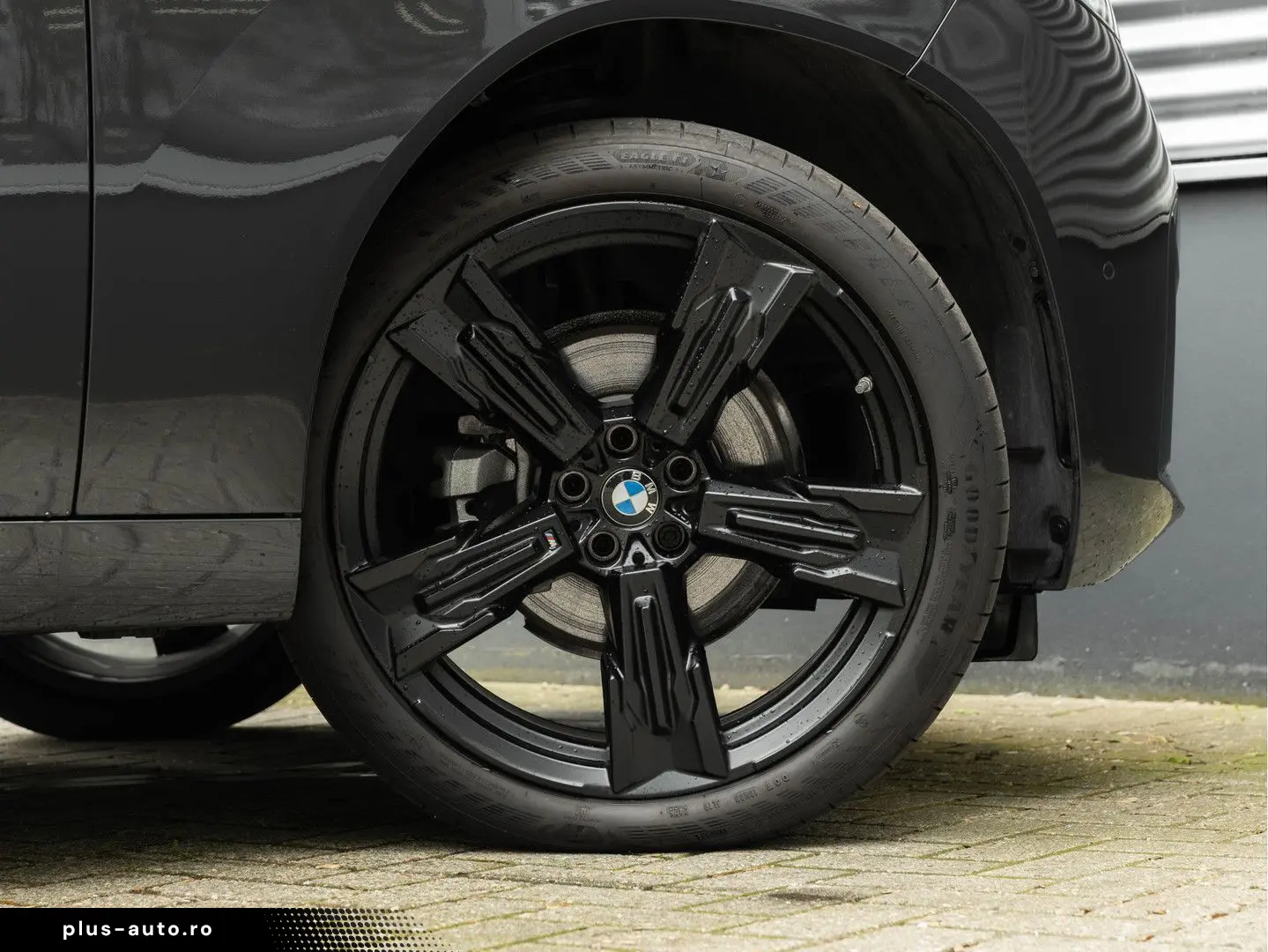 BMW X3 30e xDrive M-Sport - Individual Leder - AHK -