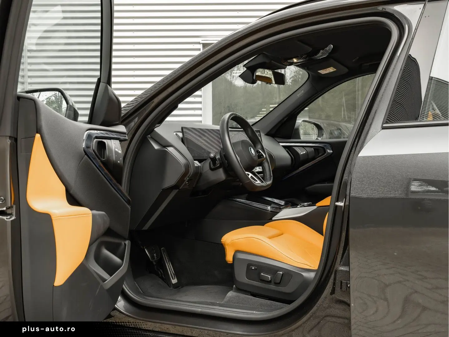 BMW X3 30e xDrive M-Sport - Individual Leder - AHK -
