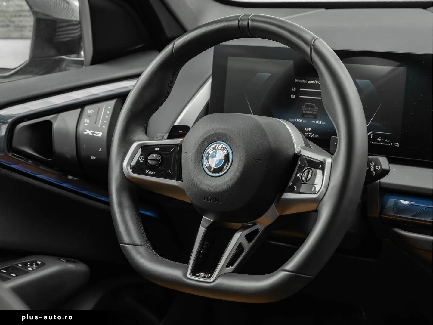 BMW X3 30e xDrive M-Sport - Individual Leder - AHK -