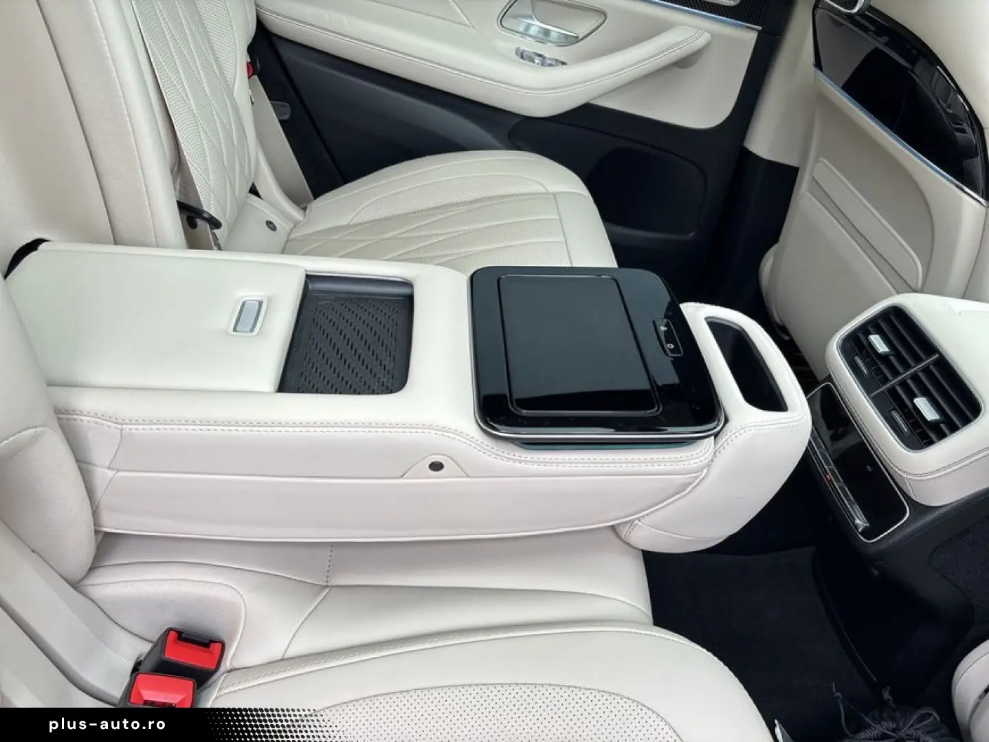 MERCEDES-BENZ GLS 63 AMG Premium Plus HuD Pano Night