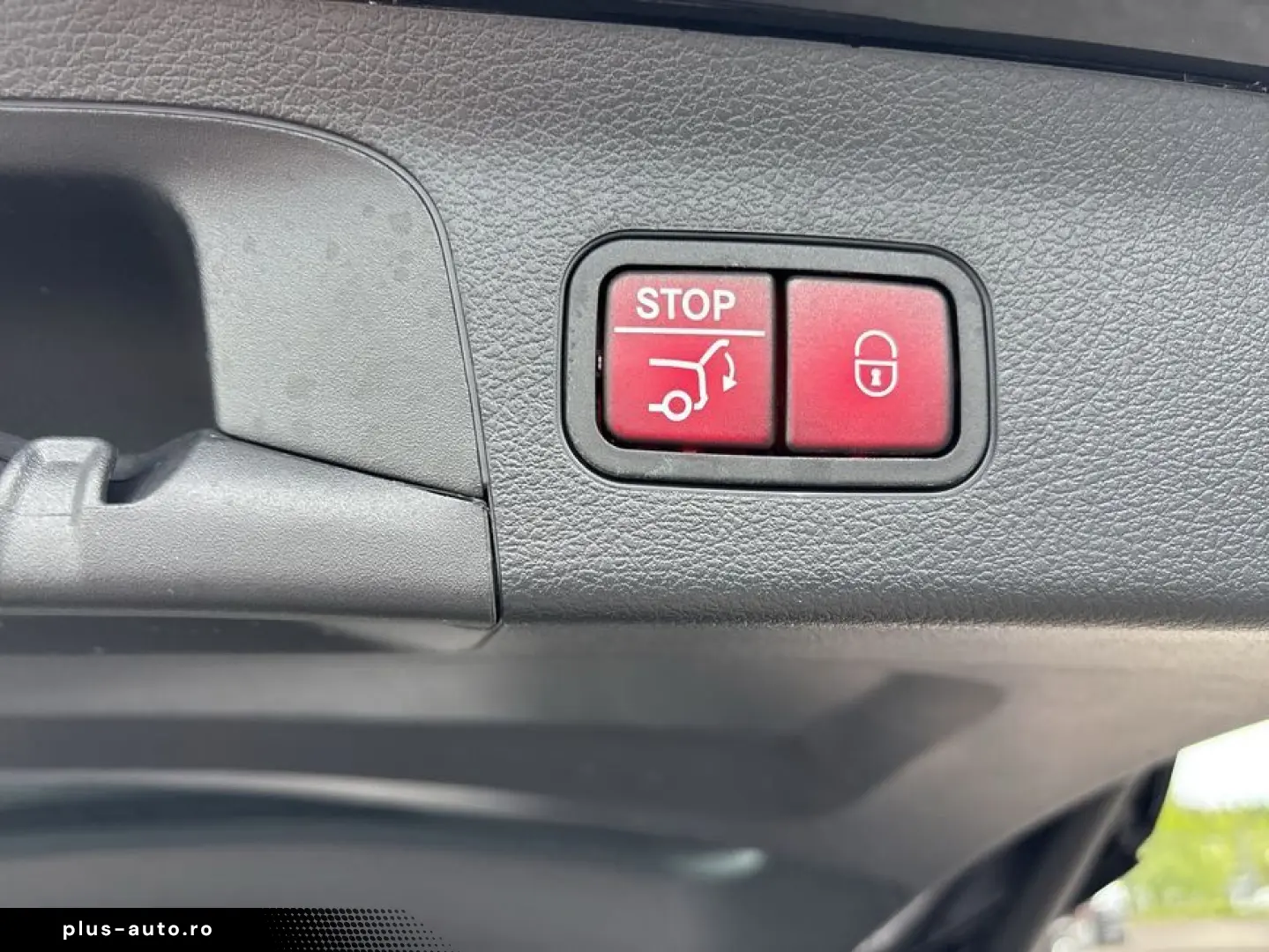 MERCEDES-BENZ GLS 63 AMG Premium Plus HuD Pano Night