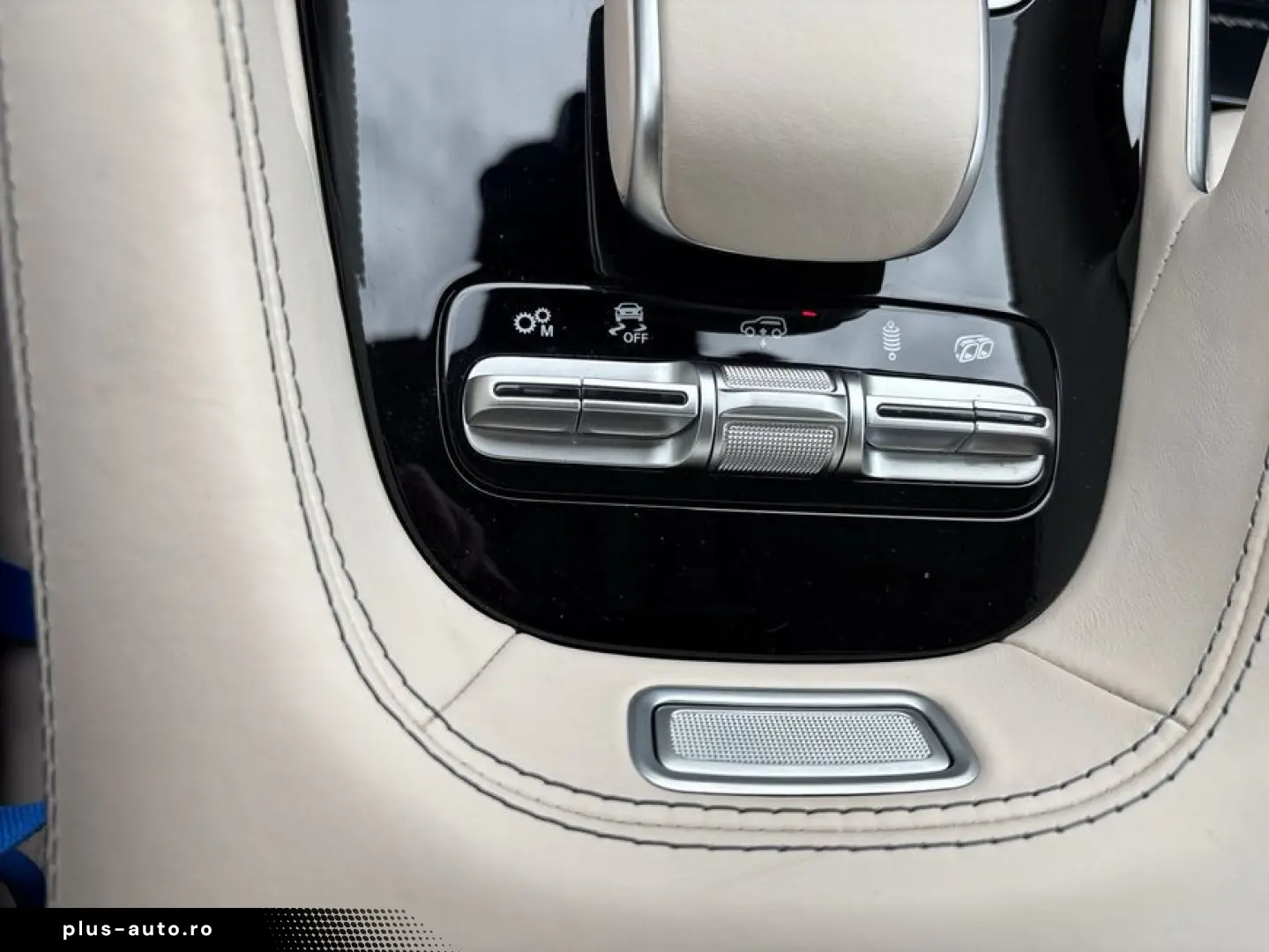 MERCEDES-BENZ GLS 63 AMG Premium Plus HuD Pano Night