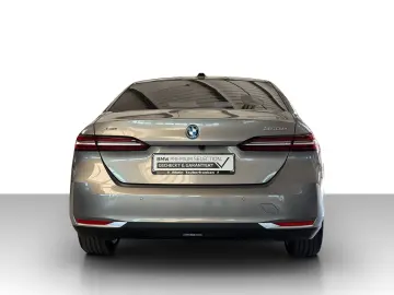 BMW 550e xDr LED  hk 360 S-LÜFT K-ZUG 4xAC ROLLO AMB