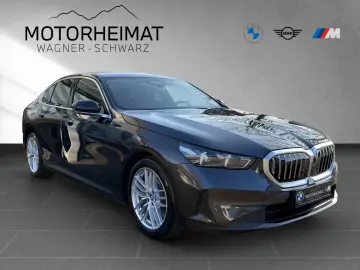 BMW 550e xDrive 19  FahrwerkPro 360  Ab 715€mtl.oAZ