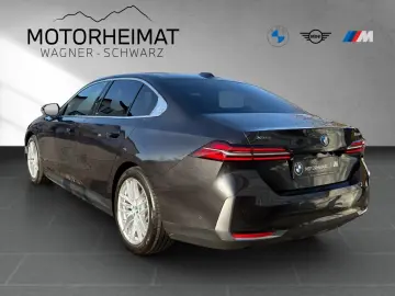 BMW 550e xDrive 19  FahrwerkPro 360  Ab 715€mtl.oAZ