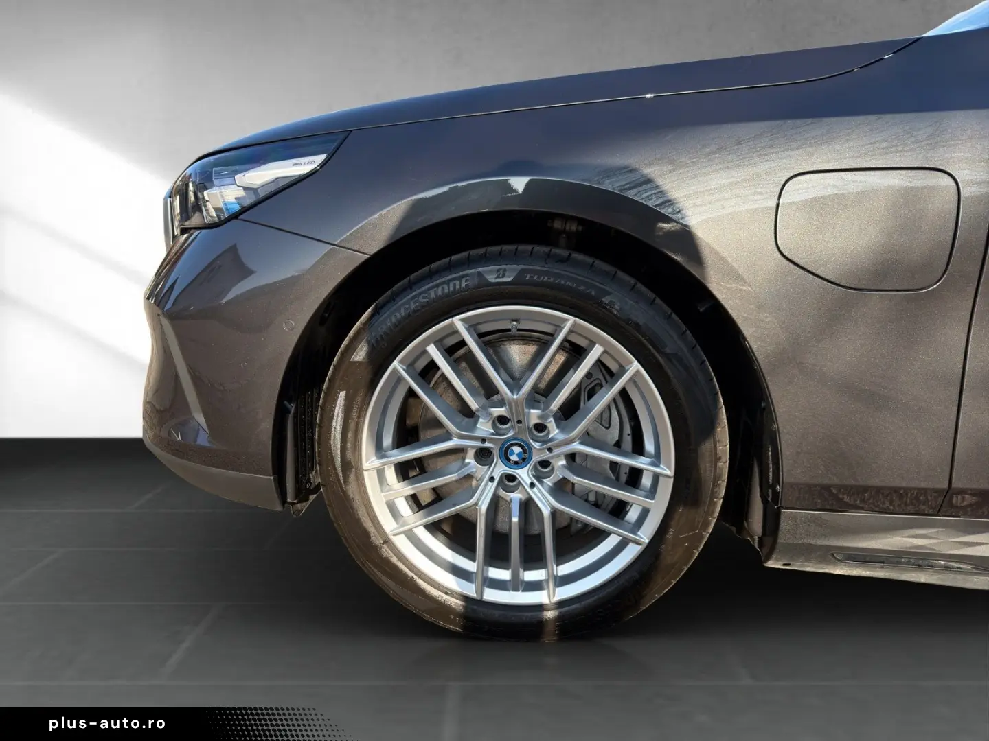 BMW 550e xDrive 19  FahrwerkPro 360  Ab 715€mtl.oAZ