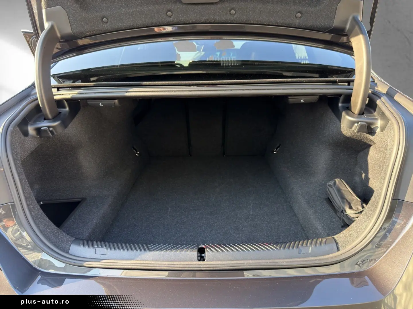 BMW 550e xDrive 19  FahrwerkPro 360  Ab 715€mtl.oAZ
