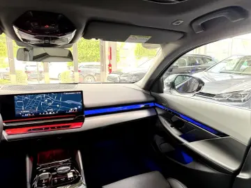 BMW 550 e xDrive LED Pano Live Cockpit Prof. ACC H&K