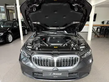 BMW 550 e xDrive LED Pano Live Cockpit Prof. ACC H&K