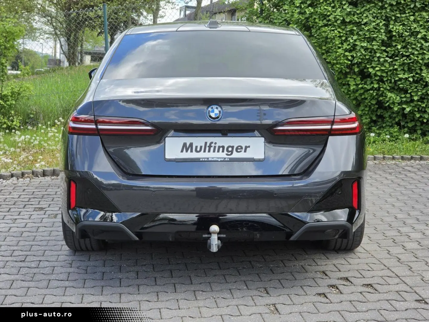 BMW 550e M Sport IntAktL.PanoD.AutoBahn.AHK Fin1 99