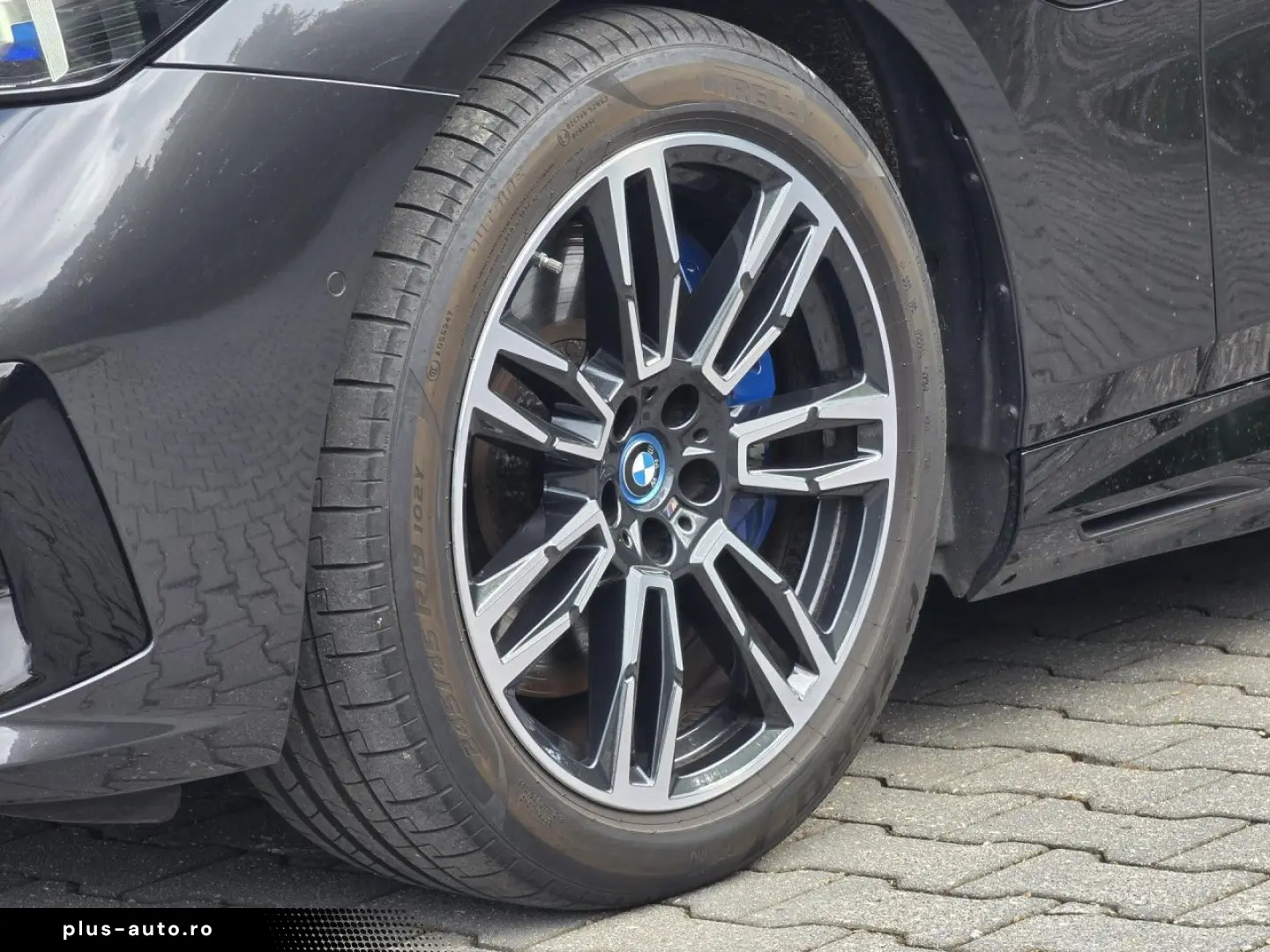 BMW 550e M Sport IntAktL.PanoD.AutoBahn.AHK Fin1 99