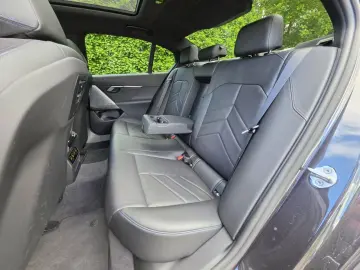 BMW 550e M Sport IntAktL.PanoD.AutoBahn.AHK Fin1 99