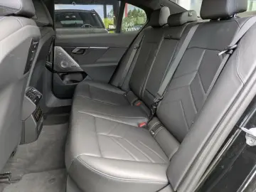 BMW 550e xDrive Lim. M Sport AHK.Park.Ass.Plus.Navi.