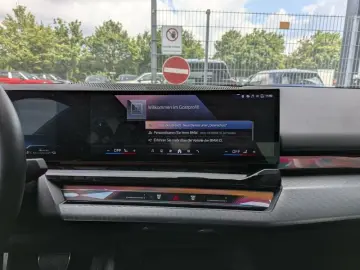BMW 550e xDrive Lim. M Sport AHK.Park.Ass.Plus.Navi.