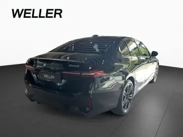 BMW 550e xDrive Lim.M Sport B&W AHK AdpLED DAPro PA