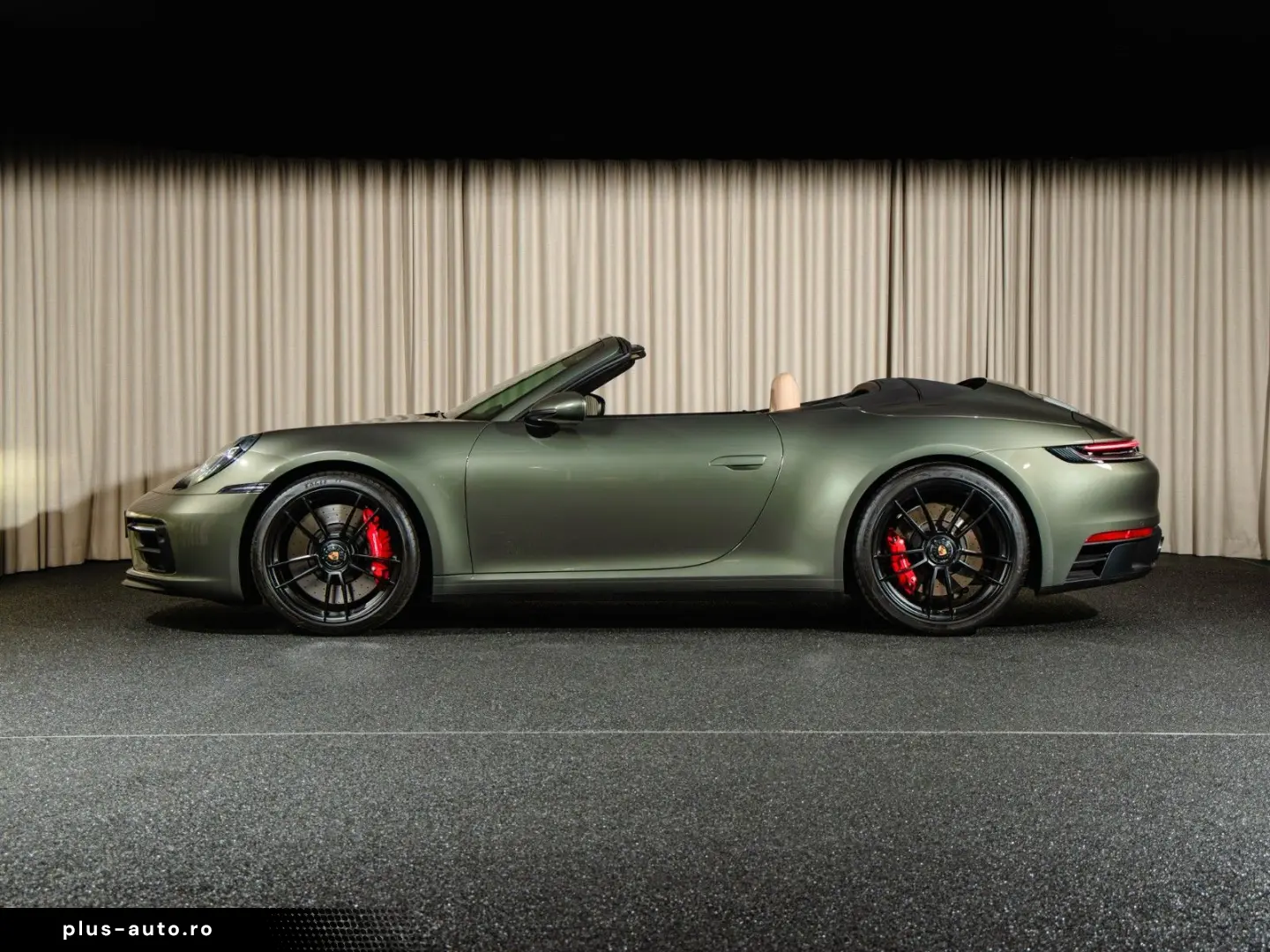 PORSCHE 992 Carrera 4 GTS Cabriolet  BOSE  Chrono  PDLS