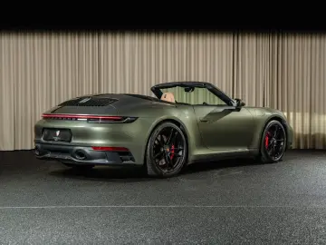 PORSCHE 992 Carrera 4 GTS Cabriolet  BOSE  Chrono  PDLS