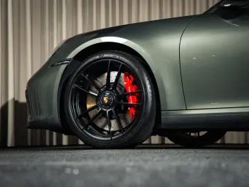 PORSCHE 992 Carrera 4 GTS Cabriolet  BOSE  Chrono  PDLS