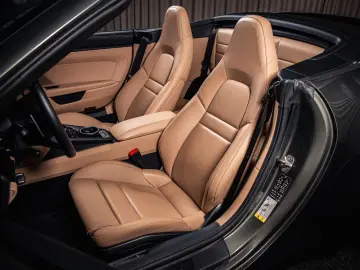 PORSCHE 992 Carrera 4 GTS Cabriolet  BOSE  Chrono  PDLS